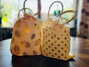 Sac à cordon en soie Potli Indian Wedding Return Gift Party Favor Bags 9x8 inch Mehndi Haldi Giveaway Jewellery Pouch Sweet Box - Product Image 4