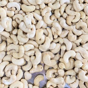 ผู้ผลิตเม็ดมะม่วงหิมพานต์ W240ที่เชื่อถือได้จากเวียดนามขายส่งเม็ดมะม่วงหิมพานต์นัทซานติโกเวียดนามส่งออกไปยังเอเชีย, สหภาพยุโรป, ตะวันออกกลาง - Product Image 1