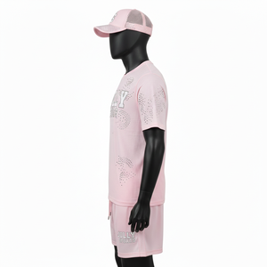 Ensemble de vêtements de sport pour homme en polyester de haute qualité et short en mesh 180 GSM léger rose avec logo thermocollé Ensemble de jogging pour homme - Product Image 3