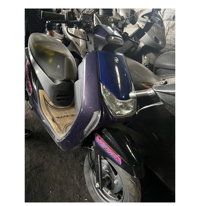 Scooter de gas usado de competición 100-180cc - Product Image 4