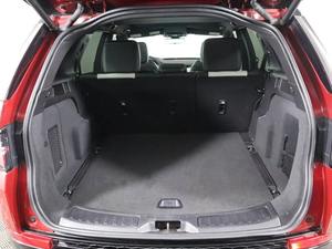 Vehículo Usado Confiable, Land Rover Discovery Sport P250 Dynamic SE 2024, SUV 4x4 de 4 Puertas - Product Image 4