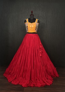 El último diseñador indio Lehenga Choli, elegancia tradicional hermosa y adorable con costuras de volantes estándar, ropa de fiesta elegante - Product Image 2