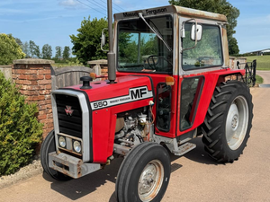 รถแทรกเตอร์มือสองขายส่ง 70 แรงม้า รถแทรกเตอร์ฟาร์ม Massey Ferguson 550 2WD รถแทรกเตอร์การเกษตร เครื่องยนต์ดีเซล รถแทรกเตอร์มือสอง - Product Image 4