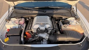 Meilleures ventes 2016 D-o-d-g-e C-h-a-r-g-e-r SRT Hellcat V8 Berline Automatique 8 vitesses - Product Image 6