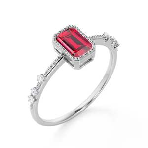 Anillo de compromiso Vintage de 7 piedras de Plata de Ley 925, corte esmeralda de 1,10 quilates, Diamante rubí creado en laboratorio, acabado en rodio blanco fino - Product Image 1