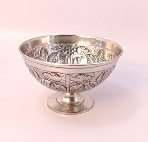 Cuenco antiguo de latón plateado personalizado, cuenco de 3 pies con acabado antiguo plateado - Product Image 4