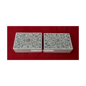Cajas de Joyería Hechas a Mano con Incrustaciones de Mármol Blanco y Madreperla, con Incrustaciones Verdes de Madreperla - Product Image 1