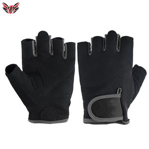 Best Design Wholesale Customized Logo Printing <b>Light</b> Weight Half <b>Finger</b> Coverage Weightlifting Gym Wear Gym Gloves - Product Image 5