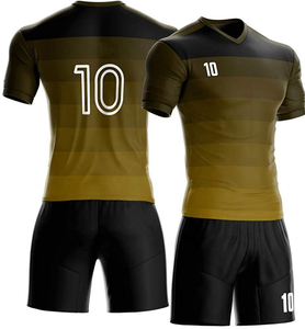 Uniforme de fútbol de poliéster con cuello redondo hecho a medida, ropa deportiva transpirable sublimada con tecnología de corte automatizado - Product Image 2