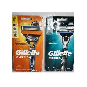Gillette Fusion5 ProShield Maquinilla de Afeitar para Hombre con 13 Recambios de Cuchillas de Afeitar - Product Image 3