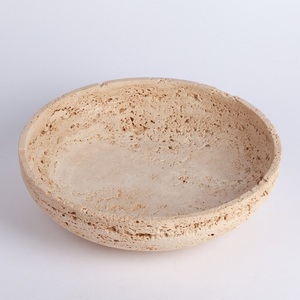Cuenco Decorativo Moderno de Piedra Travertino con Forma Orgánica Minimalista para Decoración de Hogar de Lujo y Estilo Elegante - Product Image 5