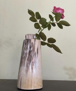 แก้วเขาสัตว์สำหรับดื่ม สินค้าขายดี ของขวัญยอดนิยม สไตล์ยุคกลาง ผู้ส่งออกจากอินเดีย อุปกรณ์สำหรับดื่มและตกแต่ง แก้วเขาสัตว์ งานฝีมือจากเขาสัตว์ธรรมชาติ - Product Image 3