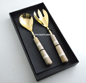 Ensaladera de madera maciza de acero inoxidable con ensaladera de madera chapada en oro con juego de servidores para ensaladas de frutas y decoración - Product Image 1