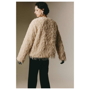 Pull d'hiver Chante pour femmes de haute qualité avec des motifs uniques et un service OEM direct de conception simple approvisionnement ODM disponible - Product Image 2