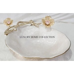 High-quality Vintage-style Antique Metal <b>Serving</b> <b>Bowls</b> with Creative, Sculpted Designs for Unique Kitchen Accents - Product Image 1