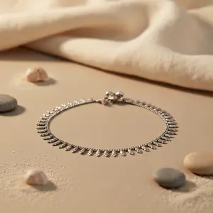 Tobillera de Plata 925 para Mujer, Joyería Delicada con Dijes Metálicos y Circonita para Bodas y Fiestas, Diseño de Números, Idea de Regalo - Product Image 1