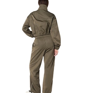 Ensemble de survêtement deux pièces coupe-vent avec doublure en maille, fermeture éclair, impression et broderie de logo, pour femmes - Product Image 6