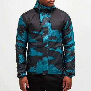 Chaqueta Cortavientos de Lona Hecha a Medida para Hombre, Ropa de Exterior con Servicio OEM, Logotipo Frontal, Fabricada en Pakistán - Product Image 3