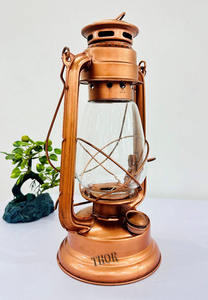 Applique murale en cuivre durable Lanterne à bougie suspendue Décoration de fête de Noël en plein air avec cadeau de bureau Matériau métallique Utilisation domestique - Product Image 3