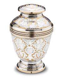 Vente en gros d'urnes funéraires en laiton et métal pour adultes, souvenir pour cendres humaines, belles urnes funéraires en métal - Product Image 3