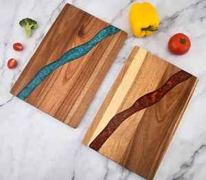 Planches à découper en bois de résine de luxe, conçues à partir de bois d'acacia et de bois de manguier, alliant la beauté naturelle des grains - Product Image 3