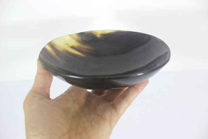 Cuenco de Cuerno Natural Hecho a Mano Personalizado de la India, Pulido y Ecológico, para Servir en Fiestas y Decoración, por Saniya Handicraft - Product Image 6