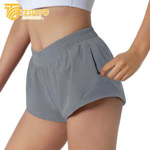 Pantalones cortos deportivos para correr de secado rápido al por mayor, pantalones cortos deportivos de doble capa con cintura elástica para entrenamiento activo, pantalones cortos de yoga para ciclismo al aire libre para mujer - Product Image 5
