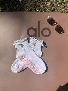 Calcetines Deportivos Antideslizantes con Agarre en el Empeine, de Algodón Elástico, Transpirables, Cómodos, para Yoga, Pilates, Fitness, Ejercicio en Interiores - Product Image 4