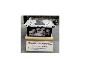 Urna de madera para mascotas hecha a mano para cenizas de perros y gatos, mini recuerdo conmemorativo pequeño, caja de cremación hecha a mano - Product Image 1