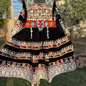 Robe de mariage afghane traditionnelle de qualité supérieure Service OEM Ensembles robe afghane vintage 2 pièces robe longue et pantalon - Product Image 6