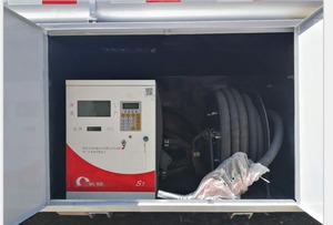 Camión Cisterna ISUZU Usado 700P con Chasis Personalizable de 8000-12000 Litros, Diésel Euro III 2024 - Product Image 4