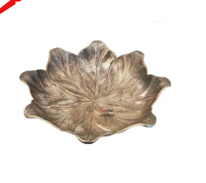 Plateau de service en aluminium en métal de forme de fleur antique pour la maison - Product Image 1