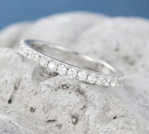 Moissanite แหวนแต่งงาน 925 เงินสเตอร์ลิงแหวนวันครบรอบวินเทจตัดกลมซ้อนแหวนจับคู่ของขวัญสําหรับเธอ - Product Image 4