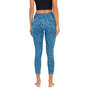 Vêtements de yoga et de fitness pour femmes, legging taille haute, qualité supérieure, imprimé camouflage, matière personnalisée, séchage rapide, capri pour femme - Product Image 4