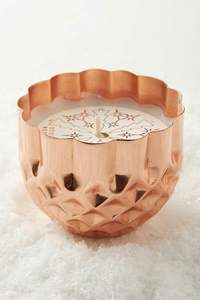 Pot à bougie en métal texturé élégant pour des intérieurs stylés, ajoutant du caractère et un élément de design attrayant - Product Image 4