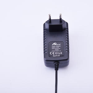 Cargador universal de 24W, Cargador universal versátil, adaptador de corriente - Product Image 2