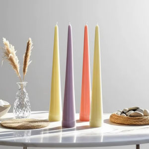 Velas Cónicas Aromáticas de Alta Calidad, Cera de Soya, Fragancia Amaderada, Sin Humo, Base Estable, para Navidad y Cumpleaños - Product Image 1
