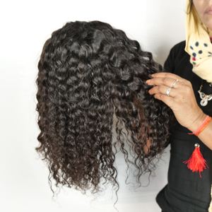 Extensions de cheveux humains de Temple indien brut pour les femmes Double trame naturelle bouclée lâche vague profonde noir non traité vague de corps droite - Product Image 5