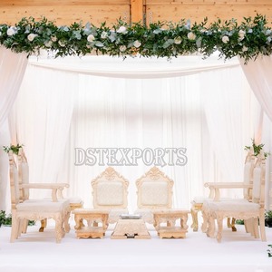 Mariage hindou de luxe Ensemble de chaises Mandap hindou meilleure qualité Ensemble de chaises Vidhi de mariage sculptées en bois blanc doré Fabricants USA - Product Image 6