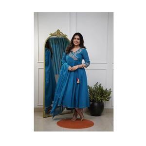 Kurti Anarkali au design unique, vêtements ethniques indiens traditionnels pour femmes, disponible à un prix abordable - Product Image 1