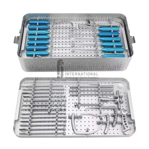 ชุดเครื่องมือผ่าตัดสร้างข้อเข่าใหม่ด้วยสแตนเลสสำหรับการผ่าตัดส่องกล้องแบบแมนนวล น้ำหนักเบา ใช้ซ้ำได้ ได้รับการรับรองมาตรฐาน CE - Product Image 2