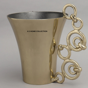 Jarrón de Metal de Aluminio Elegante y Personalizado, Jarrón de Flores Antiguo de Lujo con Asa Increíble para Decoración del Hogar, Forma Redonda Chapada en Oro - Product Image 1