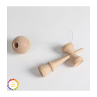 Fábrica al por mayor Premium Mini madera Kendama juguete educativo habilidad juguete con logotipo personalizado para niños-Caryln