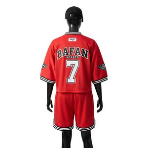 Conjunto de Pantalones Cortos de Fútbol para Mujer, Premium, 180 GSM, Malla de Poliéster Transpirable, Diseño de Paneles Rojos y Blancos, Logotipo Personalizado, Conjuntos para Mujer 100% Algodón - Product Image 2