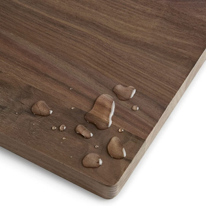 Tabla de cortar redonda hecha a mano de madera de nogal oscuro Natural personalizada OEM para cocina accesorio de cocina personalizado caja empaquetada - Product Image 4
