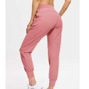 Pantalones Deportivos Holgados Personalizados para Mujer, Pantalones de Cintura Alta Elásticos y Transpirables de Algodón, Ropa Urbana, Servicio OEM - Product Image 3