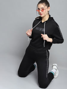 Top vente noir imprimé à capuche femmes 2 pièces survêtement ensemble respirant à capuche et pantalons de survêtement pleine longueur 2 pièces survêtement ensemble - Product Image 2