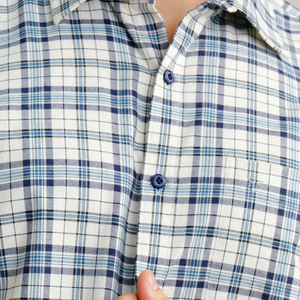 Camisa de vestir de franela de algodón 100% para hombre con logotipo personalizado, camisa informal de franela a cuadros con botones y manga larga para vacaciones - Product Image 6