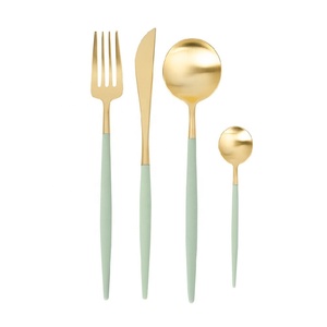 Couverts Ultra Premium Portabilité Acier Inoxydable Menthe Vert Or Double Tone Premium Ensemble de 4 Pièces Fabricant Vente en Gros - Product Image 1