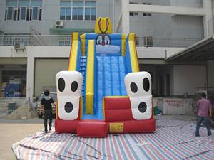 Tobogán Inflable de Conejo para Niños, para Escalar y Deslizarse - Product Image 1